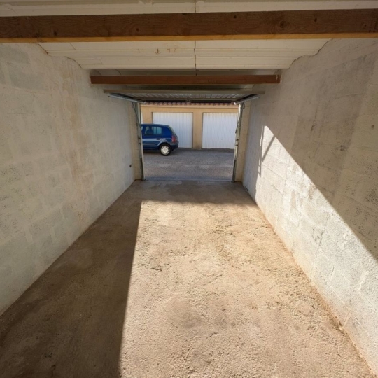  M.T.I. : Garage / Parking | CANET-EN-ROUSSILLON (66140) | 15 m2 | 37 500 € 