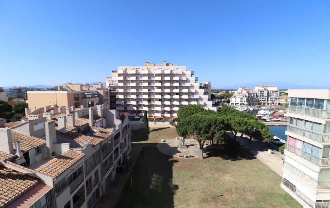 M.T.I. : Appartement | CANET-EN-ROUSSILLON (66140) | 50 m2 | 158 000 € 