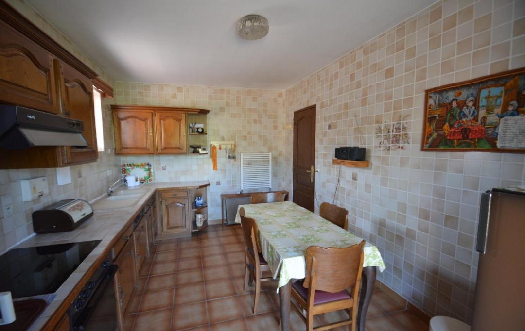M.T.I. : Maison / Villa | THUIR (66300) | 150 m2 | 605 000 € 