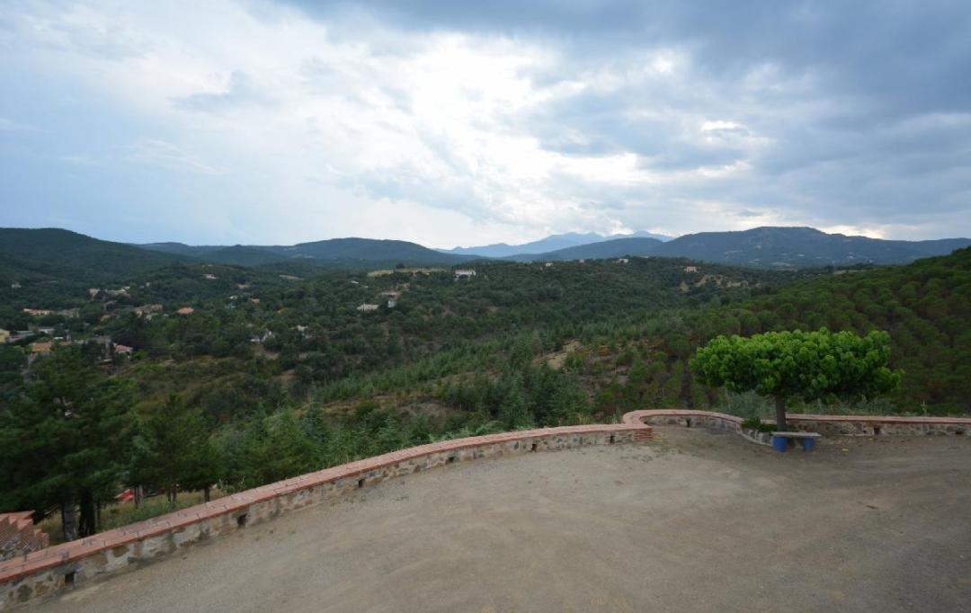 M.T.I. : Maison / Villa | THUIR (66300) | 150 m2 | 755 000 € 