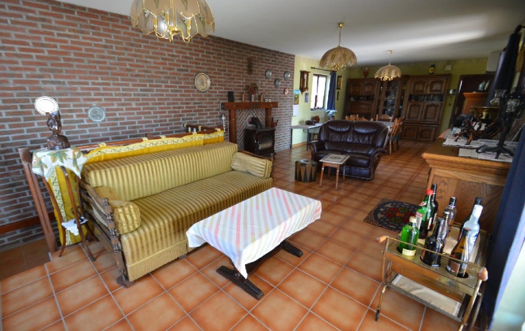 M.T.I. : Maison / Villa | THUIR (66300) | 150 m2 | 755 000 € 