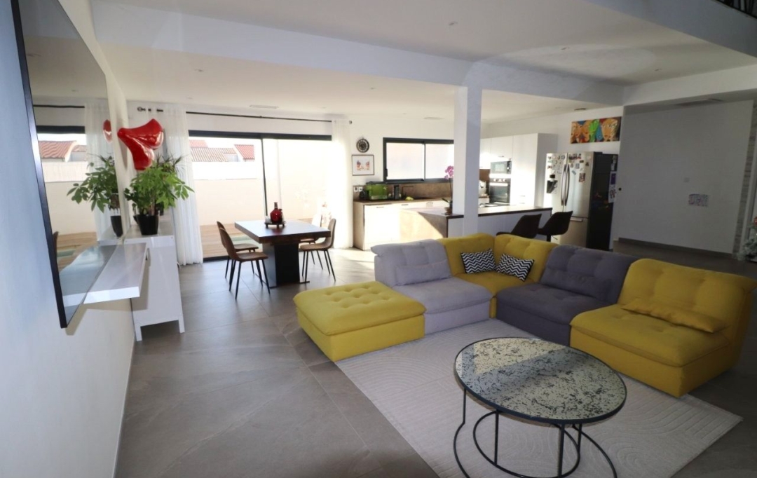 M.T.I. : Maison / Villa | RIVESALTES (66600) | 146 m2 | 415 000 € 