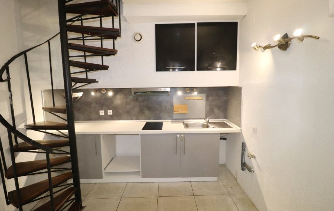 M.T.I. : Maison / Villa | ILLE-SUR-TET (66130) | 53 m2 | 69 000 &euro; 