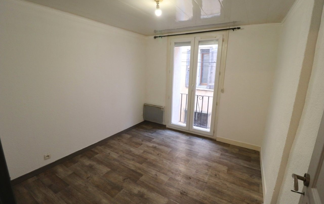 M.T.I. : Maison / Villa | ILLE-SUR-TET (66130) | 53 m2 | 69 000 &euro; 