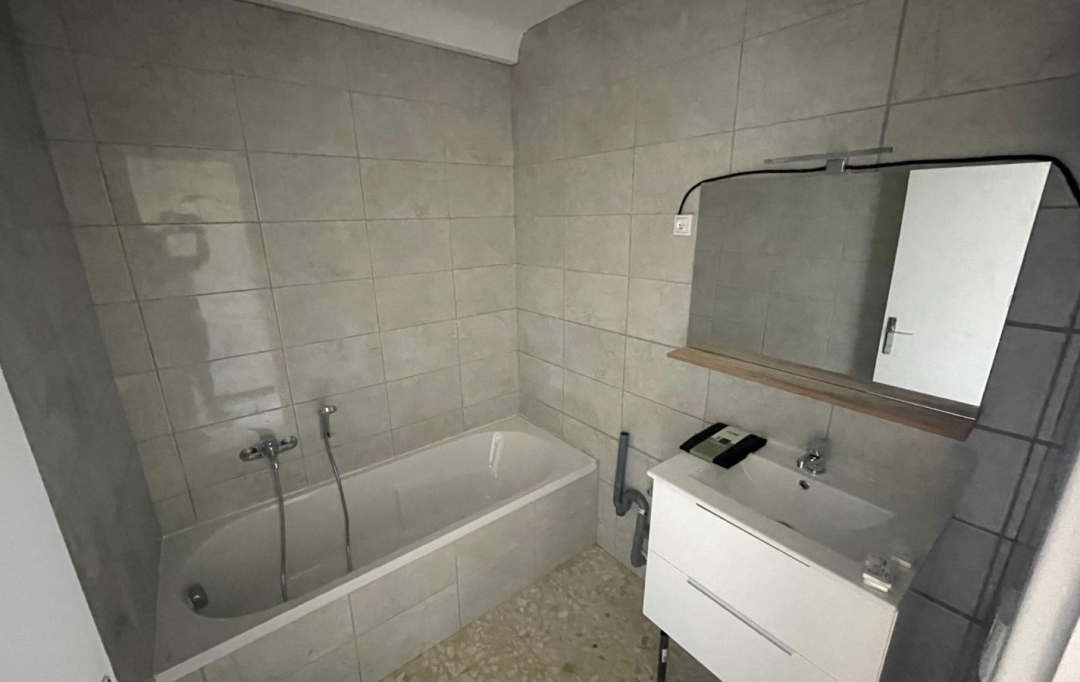M.T.I. : Appartement | PERPIGNAN (66000) | 85 m2 | 112 000 € 