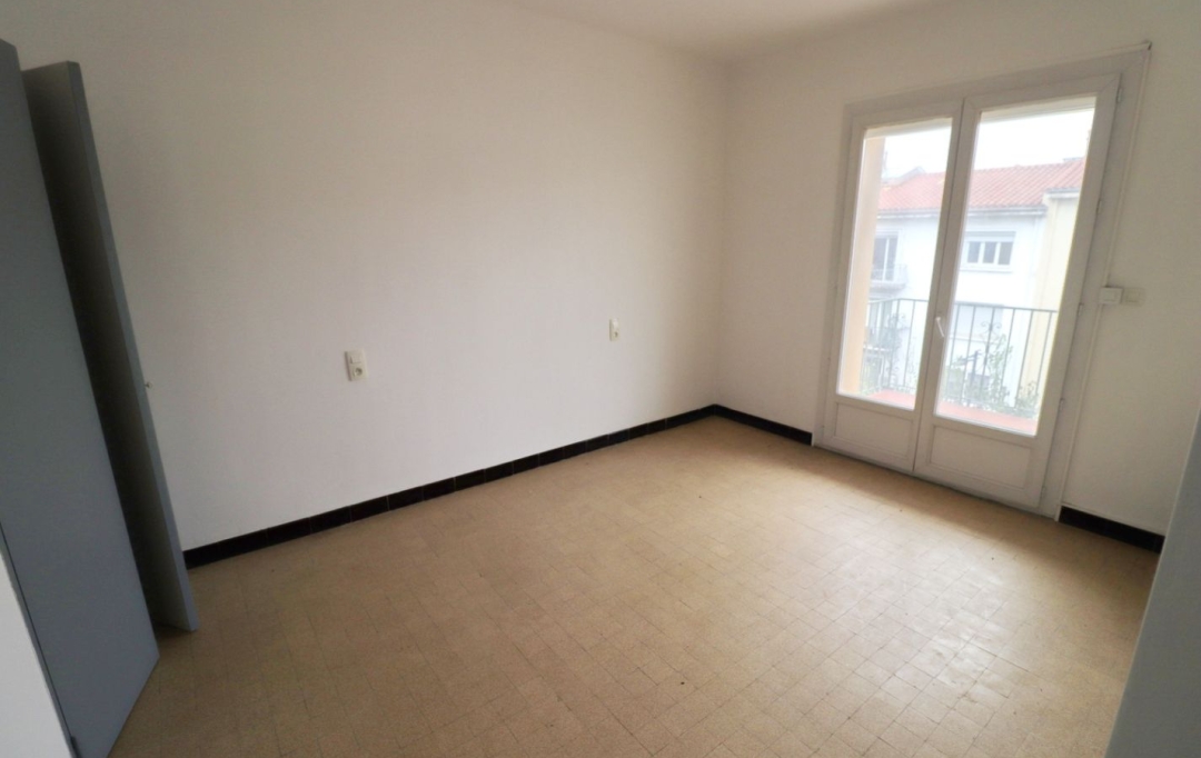 M.T.I. : Appartement | PERPIGNAN (66000) | 94 m2 | 138 000 € 