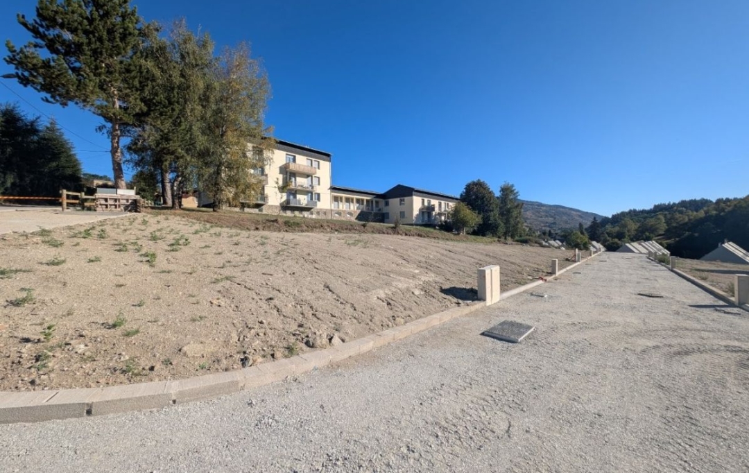 M.T.I. : Terrain | LA CABANASSE (66210) | 0 m2 | 66 000 &euro; 
