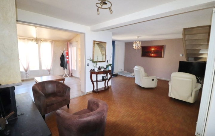 Villa CANET-EN-ROUSSILLON 130 m2 290 000 € Villa CANET-EN-ROUSSILLON 130 m2 290 000 €