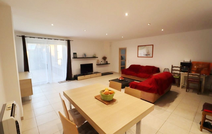  M.T.I. Maison / Villa | NEFIACH (66170) | 180 m2 | 369 000 € 