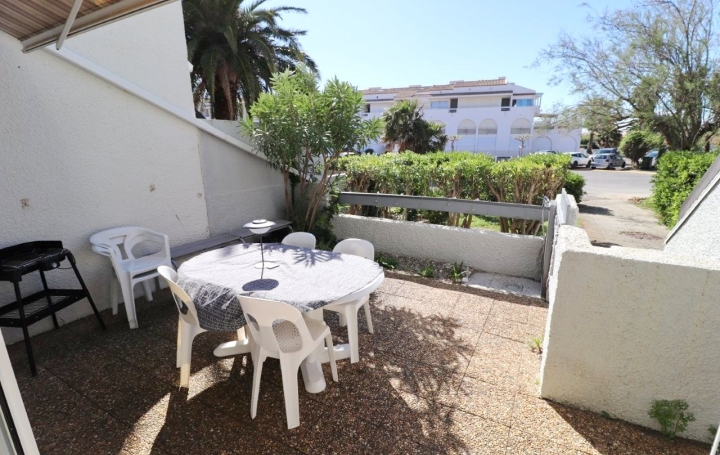 Appartement P3 SAINT-CYPRIEN 30 m2 128 000 € Appartement P3 SAINT-CYPRIEN 30 m2 128 000 €